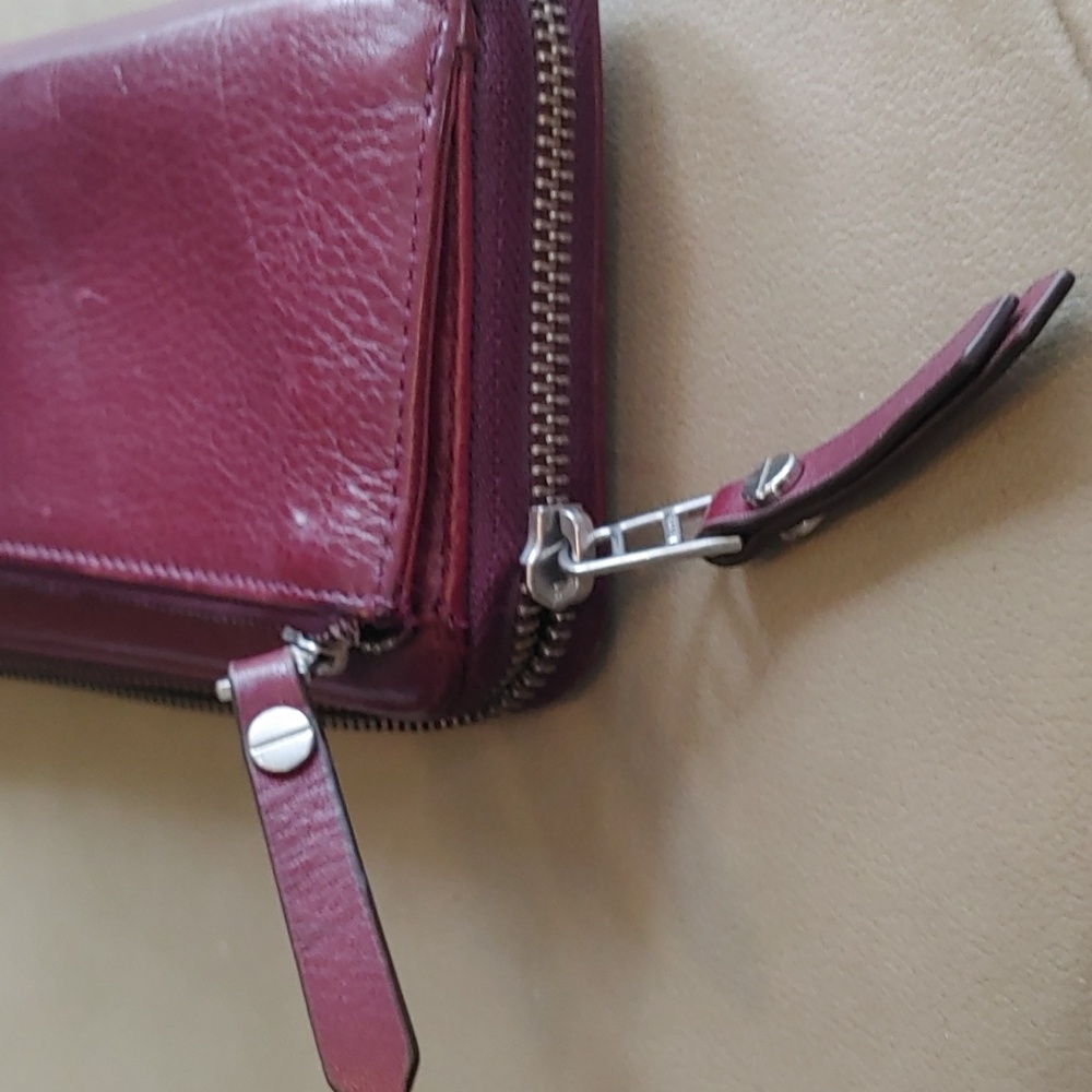 Fossil Wallet - Picture 6 of 8